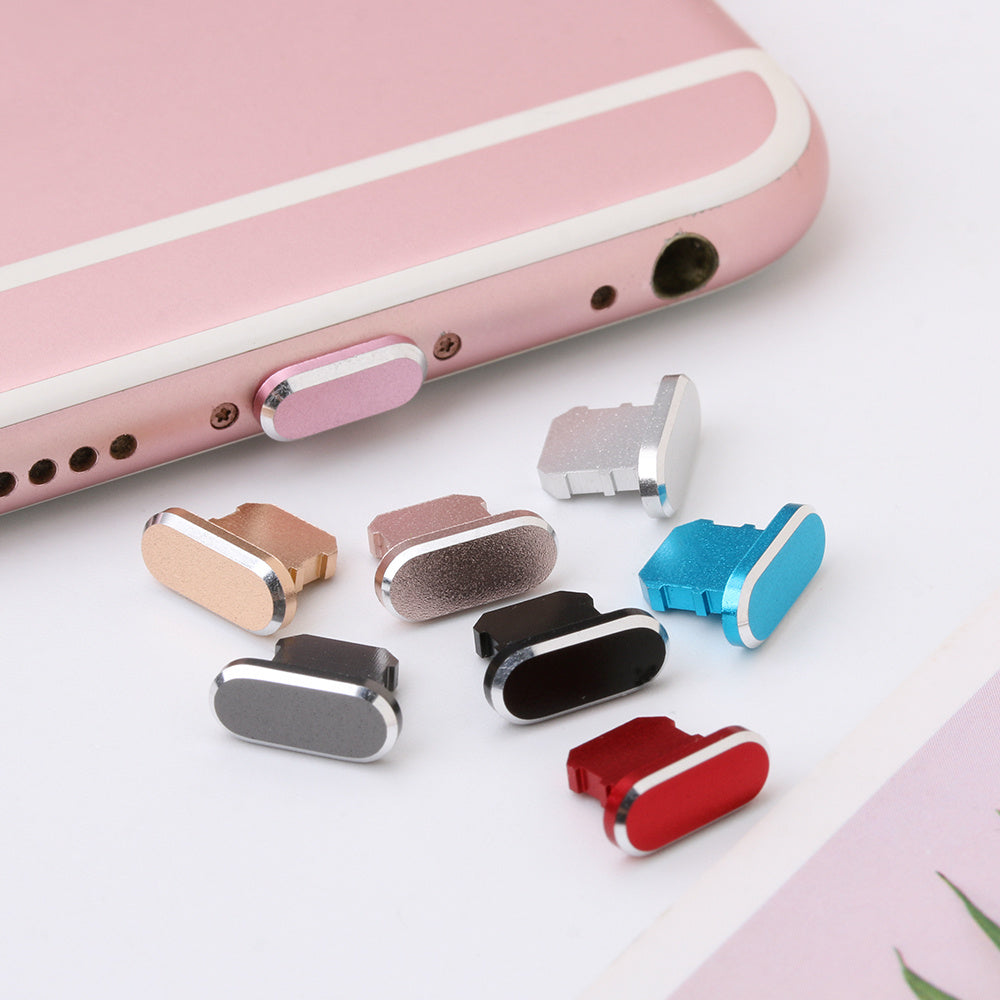 Mobile phone charging port dust plug